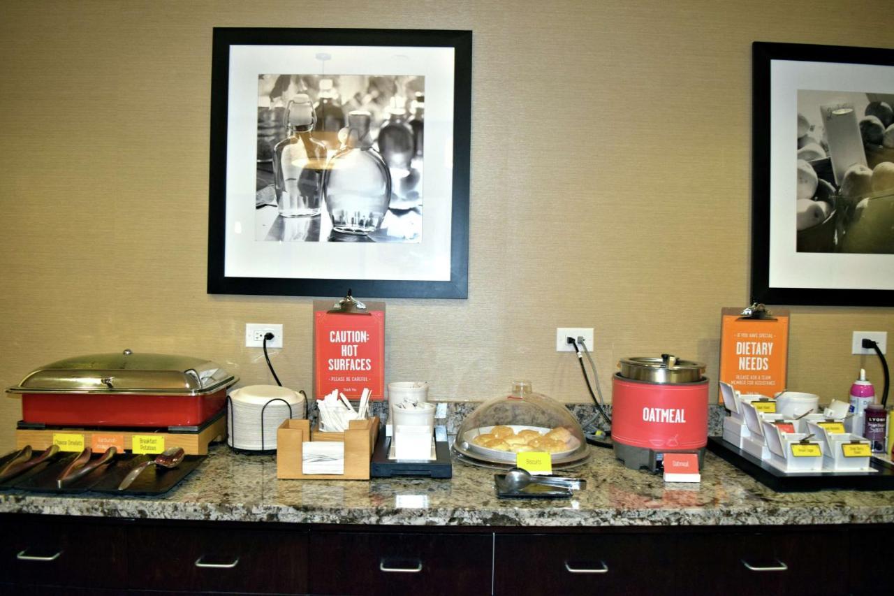 Hampton Inn Saskatoon South Zewnętrze zdjęcie